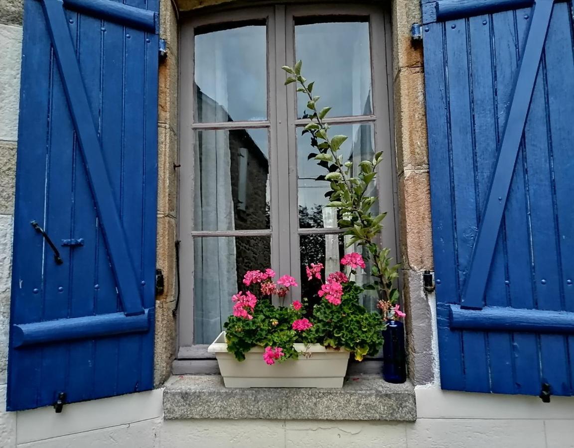 La Petite Maison Des Artiste Villa Saint-Sulpice-les-Feuilles Exterior foto